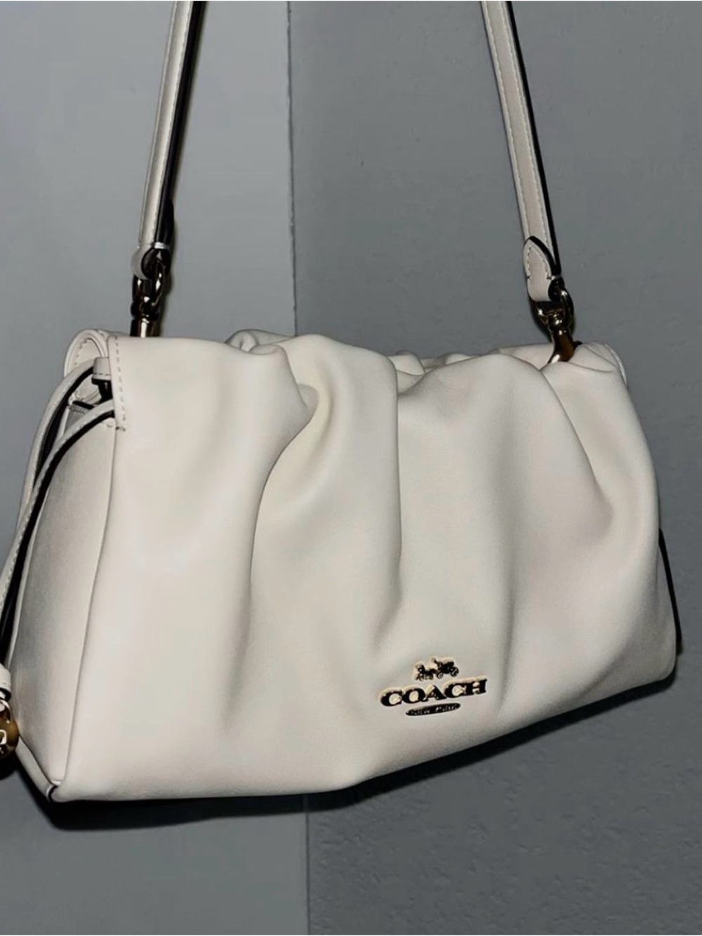Coach Cream Gathered Leather Shoulder Bag - Picture 1 of 3